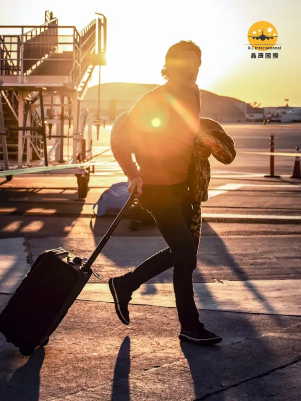 鑫辰国际-机场接送预定 - 影视娱乐 网页设计作品